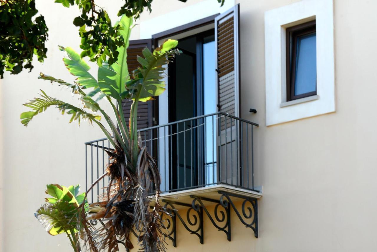 Oasis Hotel Residence Resort LMP Exteriér fotografie