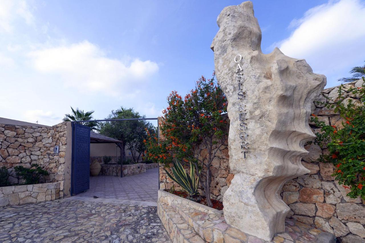 Oasis Hotel Residence Resort LMP Exteriér fotografie