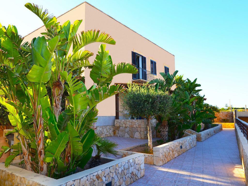 Oasis Hotel Residence Resort LMP Exteriér fotografie